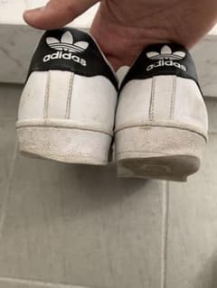 adidasスーパースターのサムネイル