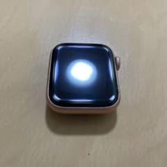 Apple Watch SE GPS 40mm 第1世代　本体 ゴールドのサムネイル