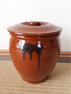 専用　常滑焼 飲食物容器 久松釜２号壺 梅干し壺 味噌壺 タレ壺　蓋付きのサムネイル