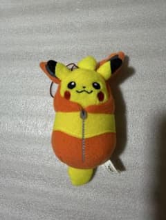 ポケモン 1番くじ ピカチュウねぶくろコレクション ブースター ぬいぐるみのサムネイル