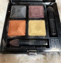 GIVENCHY アイシャドウのサムネイル