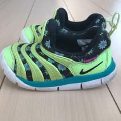 NIKE ナイキ ダイナモ　14ー15cm 8Cのサムネイル