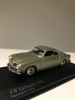 ミニチャンプス　フォルクスワーゲン　カルマンギアのサムネイル