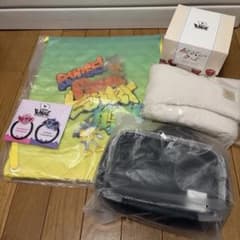 新品未開封 なにわ男子 BON BON VOYAGEツアーグッズセット - メルカリ