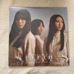 櫻坂46 5th YEAR ANNIVERSARY レコード風タオル 3種セット F*T様 櫻坂46 オンラインくじ C賞 レコード風タオル 三期生 - メルカリ