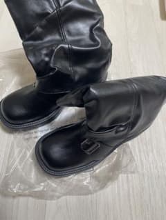 ★美品★ SHINE ブラック バックルデザイン ファッションミドルブーツのサムネイル