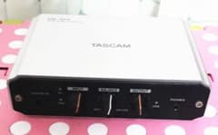 TASCAM US-100 USBオーディオインターフェースのサムネイル
