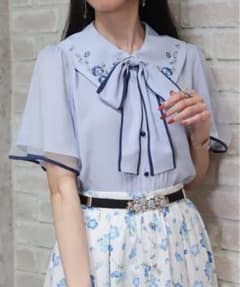 axes♡2026SS♡ネモフィラ刺繍ブラウス - メルカリ