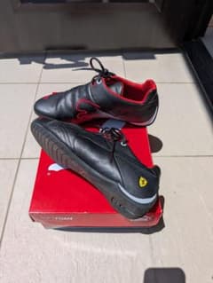 PUMA フェラーリ　コラボ　黒/赤 25.5cmのサムネイル