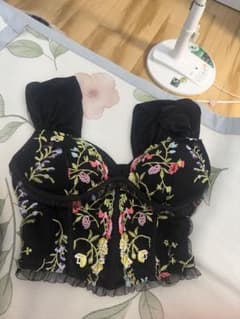 花柄刺繍 キャミソール ブラックのサムネイル