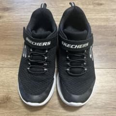 SKECHERS ブラック スニーカーのサムネイル