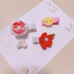 つまみ細工 髪飾り　ベビーヘアクリップのサムネイル