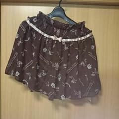タグ付き新品アンクルージュスカートのサムネイル