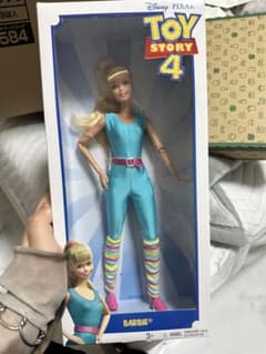 Barbie トイストーリー4のサムネイル