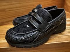 New Balance 1906L ブラックローファーのサムネイル
