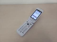 美品 docomo SIMフリー 富士通 らくらくホン F-01M ホワイト - メルカリ