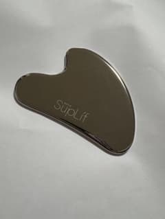 シルキーバストクリーム のカッサのサムネイル