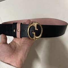 GUCCI リバーシブル レザーベルト 黒 ピンクのサムネイル