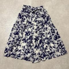 【00's vintage】花柄フレアスカート　ウエストリボン M ネイビーのサムネイル