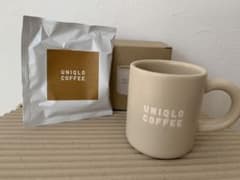 ユニクロ　ノベルティ　マグカップ　ベージュ　コーヒーのサムネイル