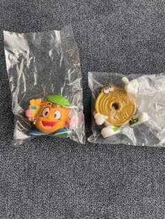 駄菓子キャラクター３　２点セット　ガチャガチャのサムネイル