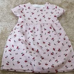 ZARA BABY さくらんぼワンピースのサムネイル