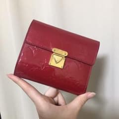 ヴィトン財布のサムネイル