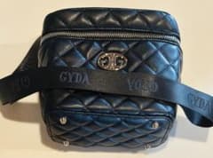 GYDA キルティング ショルダーバッグ ブラックのサムネイル