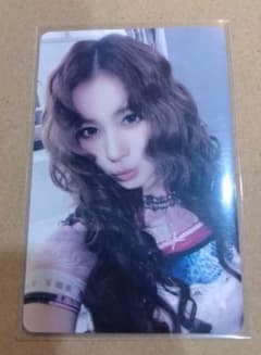 twice 中華 一直娯 yizhiyu yzy2.0 サナ 特典 トレカ TWICE サナ トレカ - メルカリ