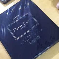 with11月号付録★ネイビー★ファーバケツバッグのサムネイル