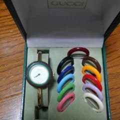gucci グッチ　12色チェンジベゼル　のサムネイル