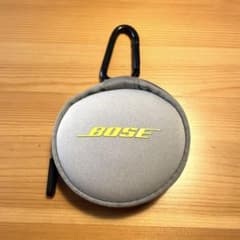 BOSE イヤホンケースのサムネイル