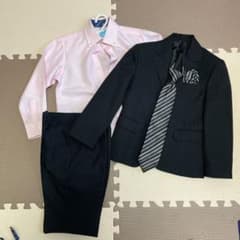 男の子 スーツ　サイズ120のサムネイル