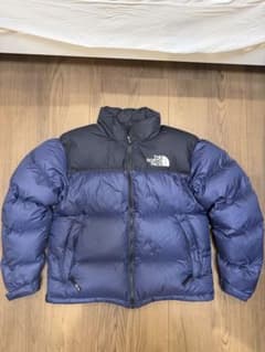 THE NORTH FACE ネイビー ヌプシ ダウンジャケット【正規品】のサムネイル