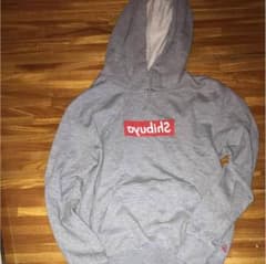 VANQUISHパーカーのサムネイル
