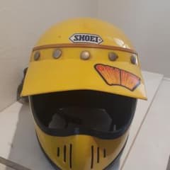 SHOEI　ヘルメットのサムネイル