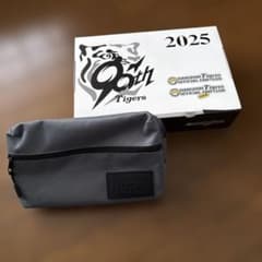 阪神タイガースオフィシャルファンクラブプレゼントウエストポーチのサムネイル