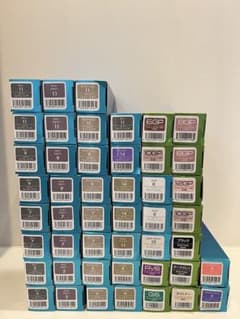 フィョーレ　クオルシア　カラー剤　４５本　おまけ２本　1本300円 フィョーレ クオルシア カラー剤 45本 おまけ2本 1本300円 - メルカリ
