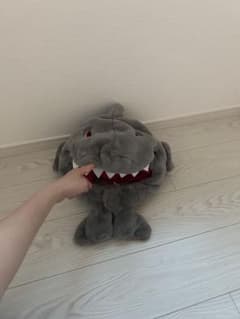 サメ ファンキャップ 被り物のサムネイル