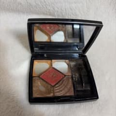 Dior サンク クルール 597 ヒートアップ アイシャドウパレットのサムネイル