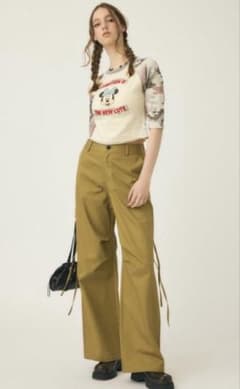《美品》STRAP DETAIL パンツ　MOUSSYのサムネイル
