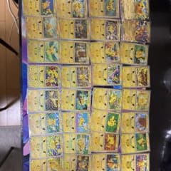 ま*ー様 30thポケモンカード ピカチュウ まとめ売り32種類のサムネイル
