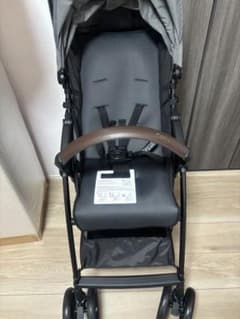 Combi ベビーカー グレーのサムネイル