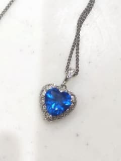18kメッキ＊ハート型サファイアネックレス＊大粒＊キラキラ＊箱付き 