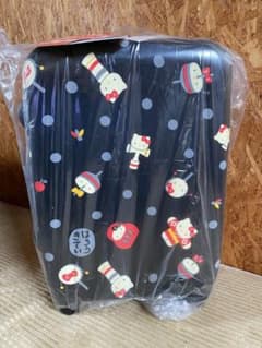 【新品未使用］キティちゃん和柄スーツケース　キャリーケースのサムネイル