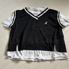 キッズ　130 重ね着風黒白Tシャツ Vネック