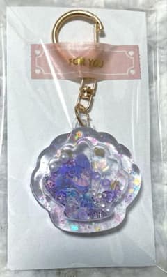 【ハンドメイド】紫色 貝型 シャカシャカレジンチャームのサムネイル
