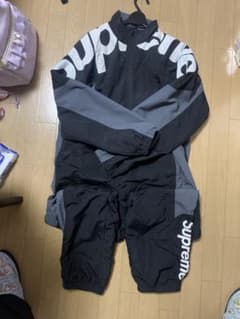 シュプリーム  セットアップのサムネイル