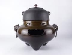 茶道具（釜＆風炉）　 平丸釜添唐銅鬼面風炉 釜師 菊地政光/風炉師 金谷浄雲 茶道具（釜＆風炉） 平丸釜添唐銅鬼面風炉 釜師 菊地政光/風炉師 金谷