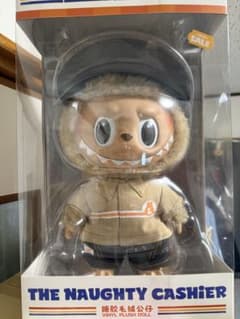 LABUBUラブブ The Naughty Cashier ぬいぐるみ LABUBUラブブ The Naughty Cashierぬいぐるみ - メルカリ